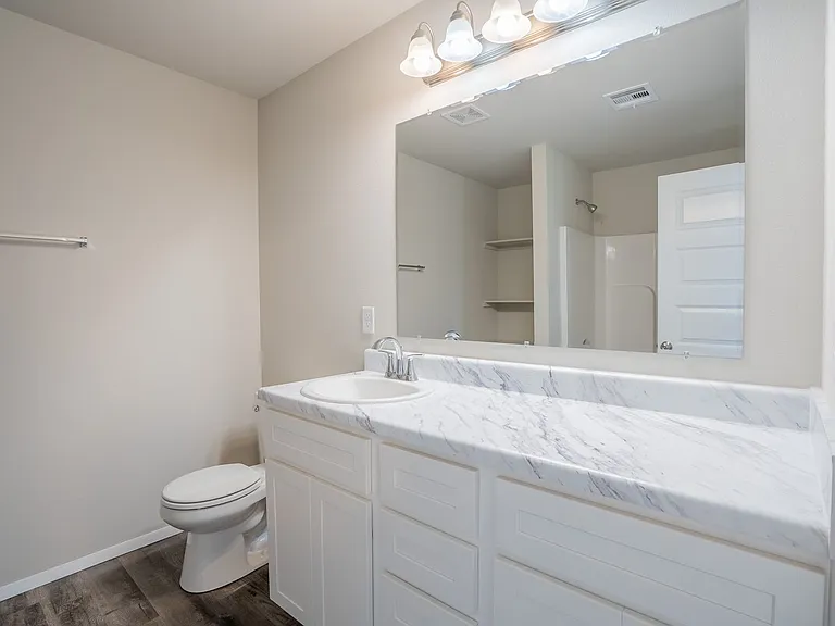 1529 S 31st St — Photo 10