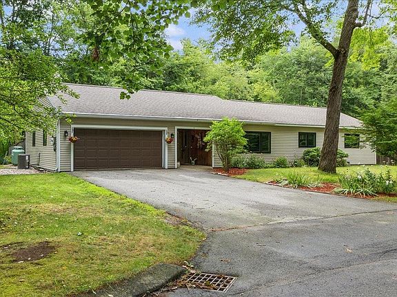 3rd image of 6 Fir Street