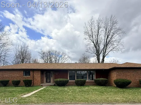 11200 Wahrman St, Romulus, MI 48174