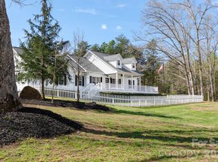 1108 King Rd, York, SC 29745