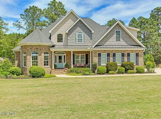 103 Tomahawk Ct, Whispering Pines, NC 28327