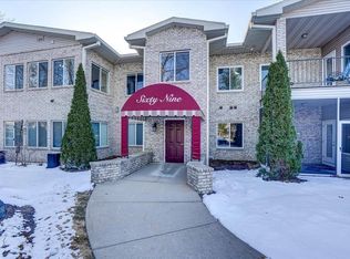 69 Cherokee Cir UNIT 204, Madison, WI 53704