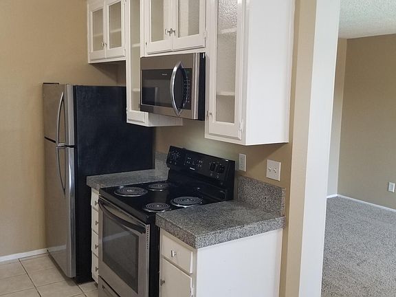 2nd image of 3330 30th St #17