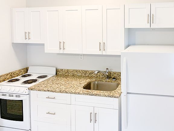 4th image of 1824 Taft St #12B
