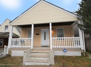 14 Laurel Ave, Staten Island, NY 10304