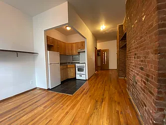 Rented by Best Apartments North Inc