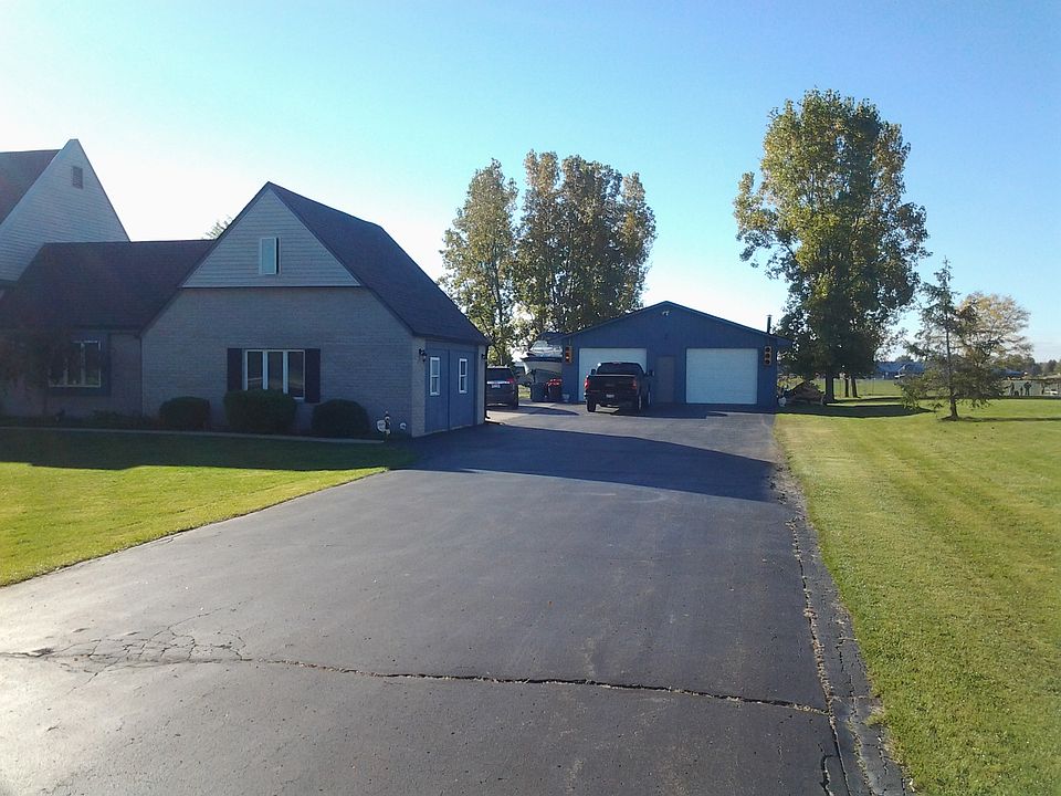 2nd image of 29850 Hickey Rd