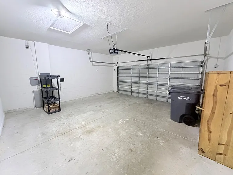 3227 Ogden Dr — Photo 27