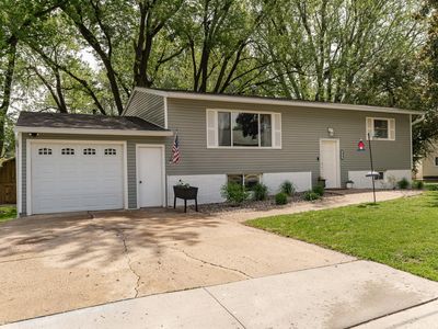 422 Byron Ave N, Byron, MN, 55920
