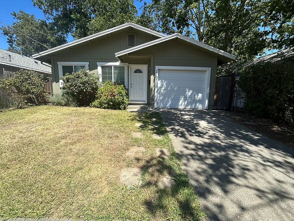 3633 9th Ave