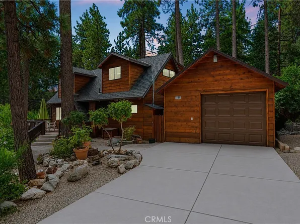 1869 Twin Lakes Dr, Wrightwood, CA 92397