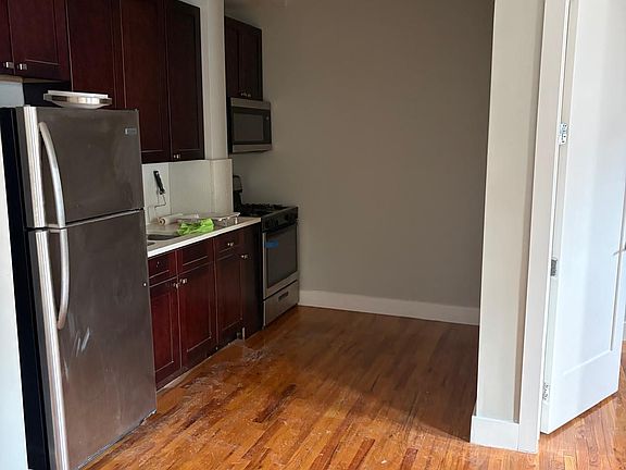 4th image of 1510 Carroll St #1CC