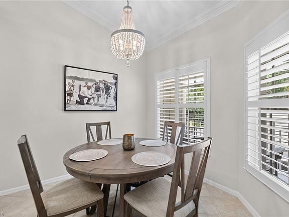 3rd image of 1930 Willow Bend Cir APT 201