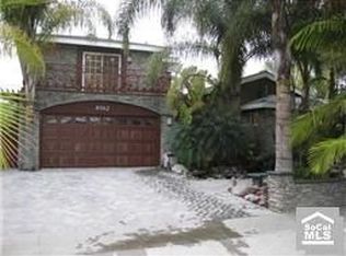 8562 Glasgow Cir, Huntington Beach, CA 92647