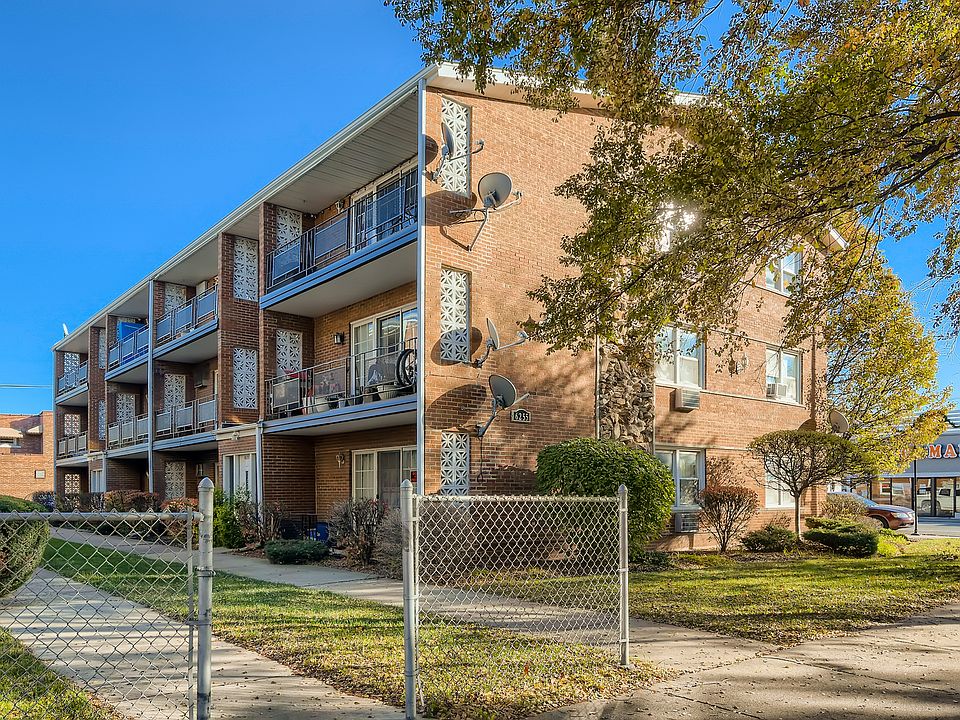 1st image of 6255 S Mason Ave APT 3D