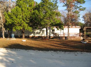 121 NE 519th Ave, Old Town, FL 32680