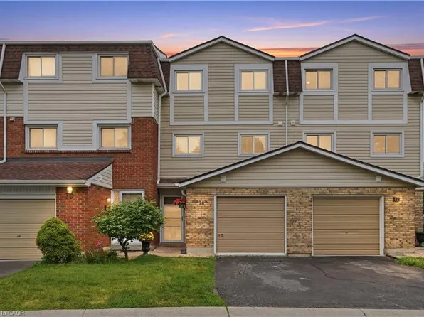 11 Harrisford St #78, Hamilton, ON L8K 6L7