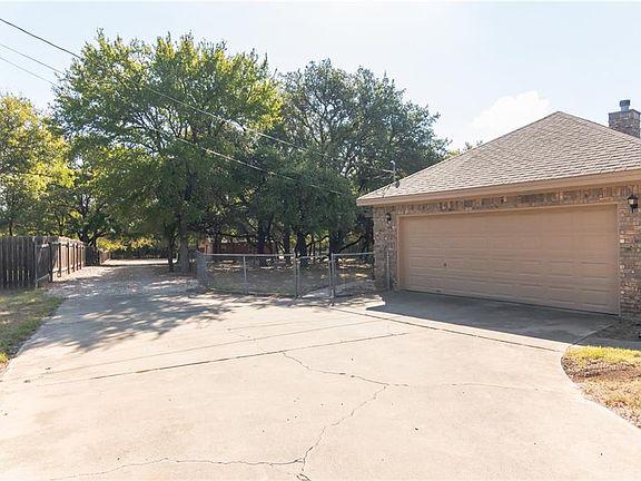 5th image of 3009 Fountainwood Dr
