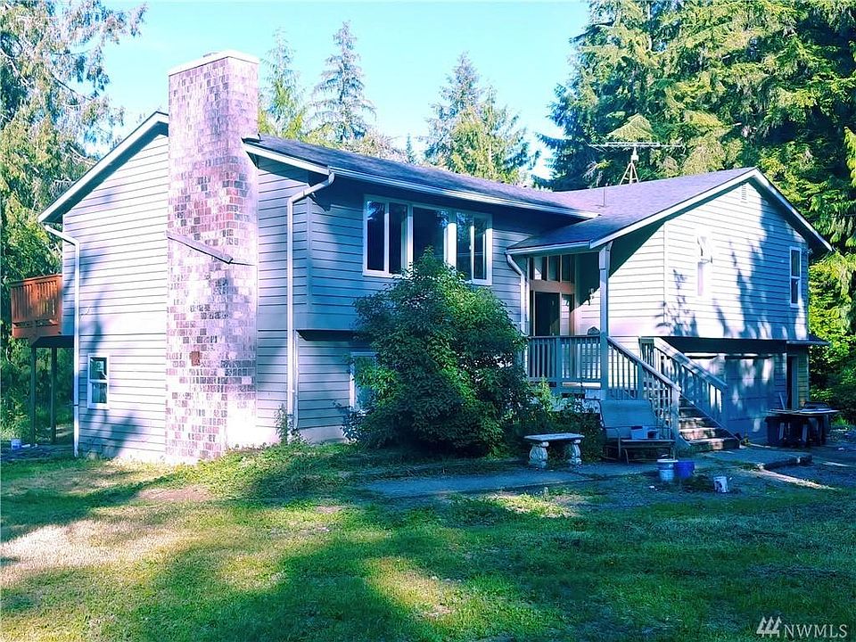 1st image of 501 204th Dr SE