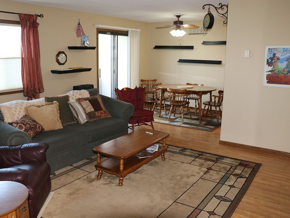 1st image of 2200 S 29th St
