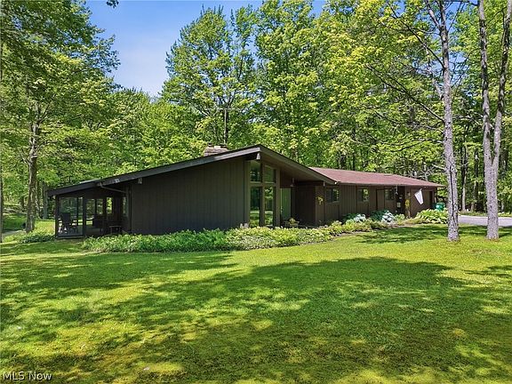 2nd image of 5626 Trask Rd