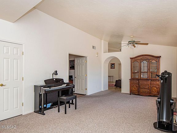 4th image of 697 W Placita Vega Vis