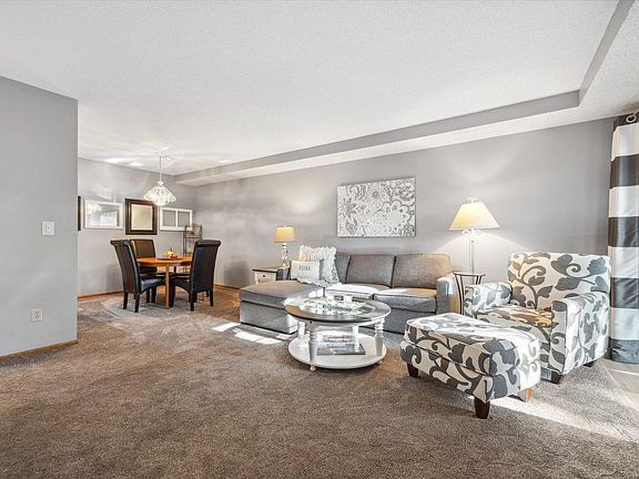 5th image of 3675 Independence Ave S APT 12
