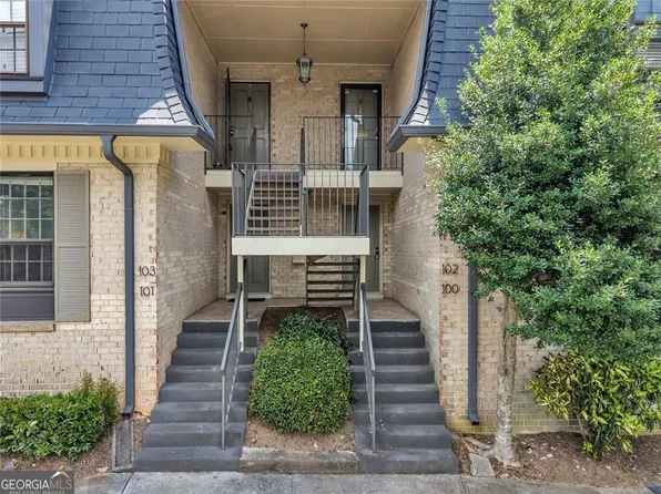 100 La Rue Pl NW, Atlanta, GA 30327