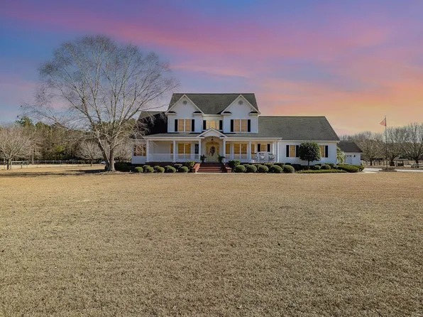 3658 Edwards Rd., Aynor, SC 29511