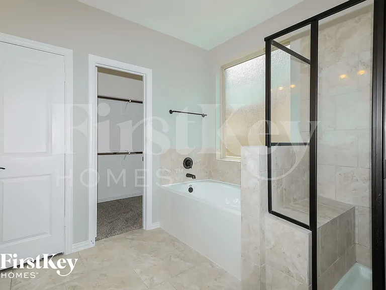 119 Del Carmen Dr — Photo 13