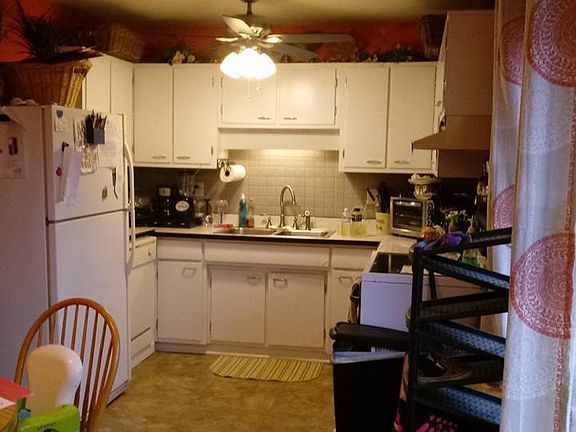 2nd image of 30613 Birchwood St