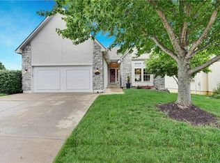 21936 W 120th St, Olathe, KS 66061