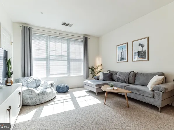 300 W Elm St Suite 2208, Conshohocken, PA 19428