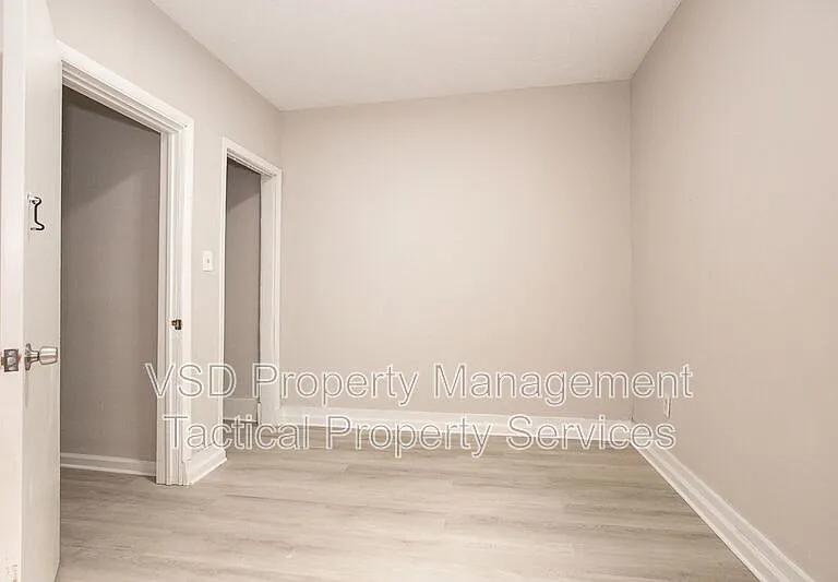 9911 Olivet Ave #3 — Photo 8