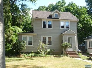 119 Copley Ave, Teaneck, NJ 07666