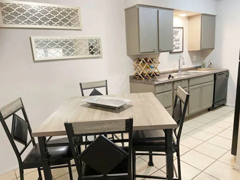 Tradewinds Villas — Photo 5