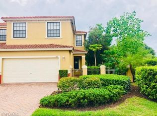 7491 Bristol Cir, Naples, FL 34120