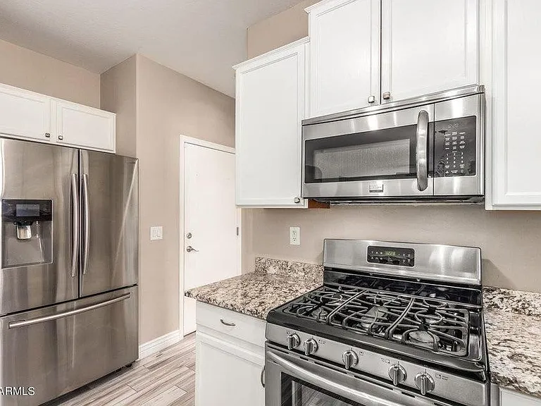 3828 E Bridgeport Pkwy — Photo 17