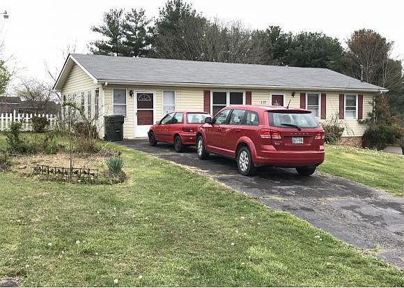 2nd image of 117 Huntland Rd