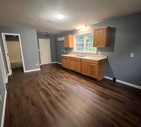 2nd image of 347 Foster St