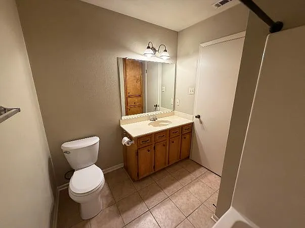 2433 Morris Dr — Photo 7