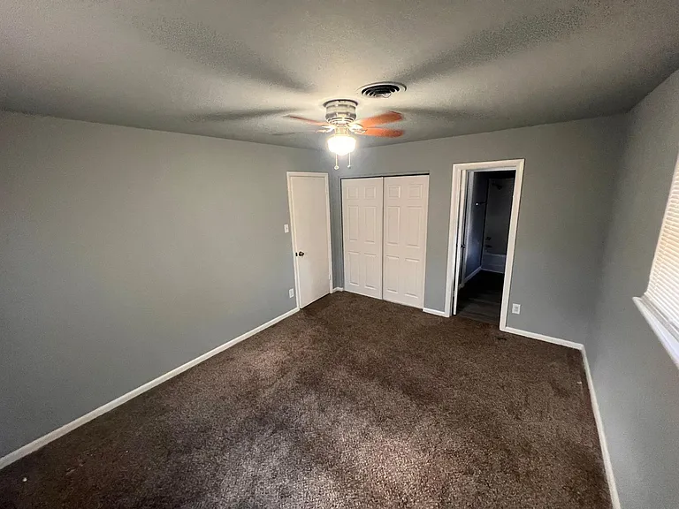 3828 NW Ferris Ave — Photo 7