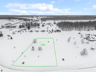 7092 Misty Ln, Lake Ann, MI, 49650