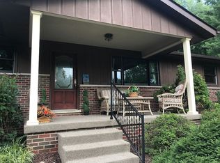 122 Dodd Dr, Spencer, WV 25276