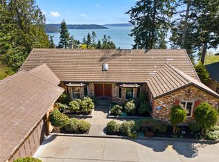 6827 Gibralter Pl, Anacortes, WA 98221