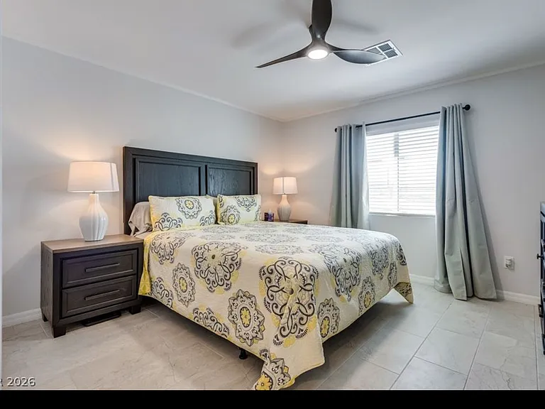 9493 Sky Pointe Dr — Photo 13