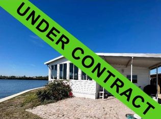 327 3rd Street Dr W UNIT 11, Palmetto, FL 34221