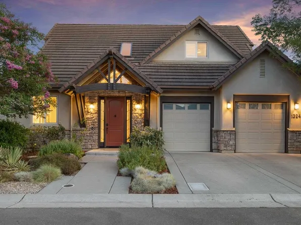 1324 Cassel Ln, Davis, CA 95616