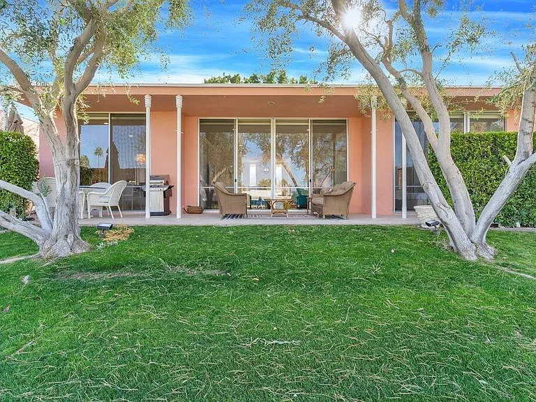 47126 El Menara Cir — Photo 31