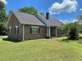 104 E Price Ave, Monterey, TN 38574
